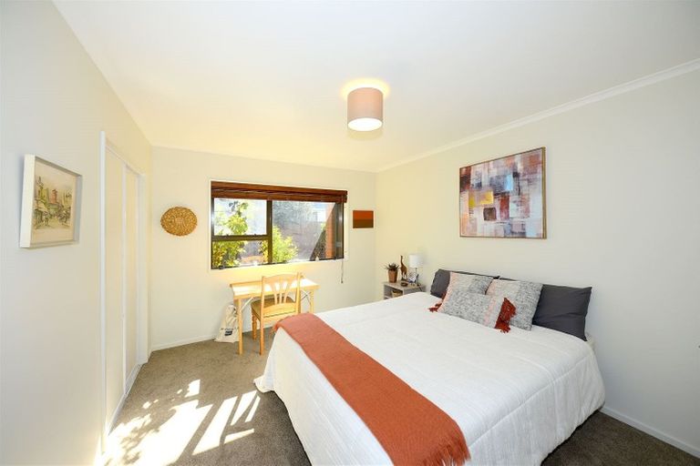 Photo of property in 151 Hawthornden Road, Avonhead, Christchurch, 8042