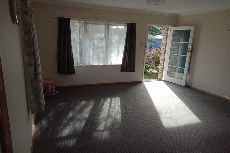 Photo of property in 4/64 Gibbons Street, Ebdentown, Upper Hutt, 5018