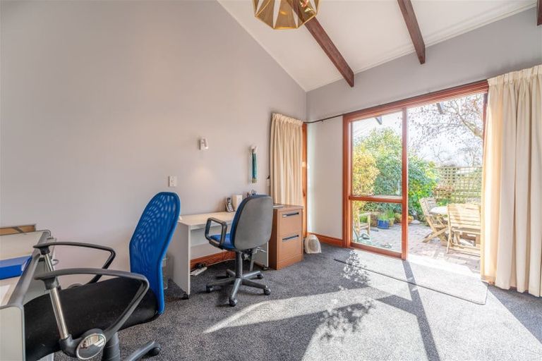 Photo of property in 100 Cox Street, Geraldine, 7930