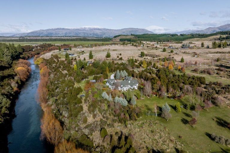 Photo of property in 162 Te Awa Road, Albert Town, Wanaka, 9382