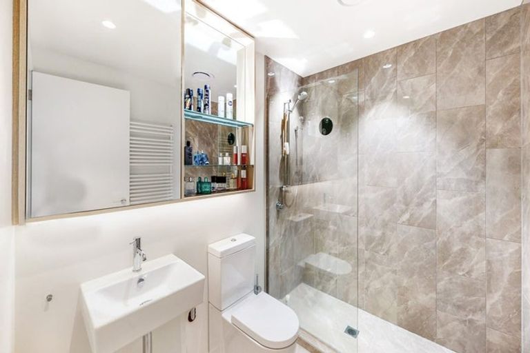 Photo of property in 43 Erica Pabst Way, Island Bay, Wellington, 6023