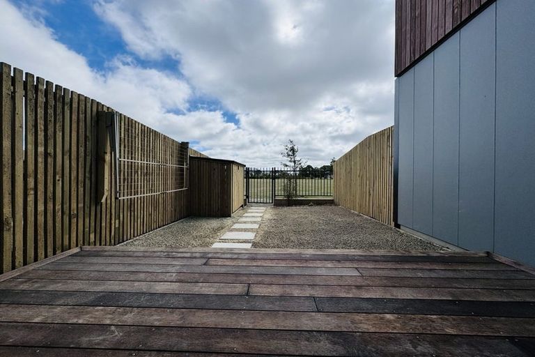 Photo of property in 5a Malaga Crescent, Harewood, Christchurch, 8051