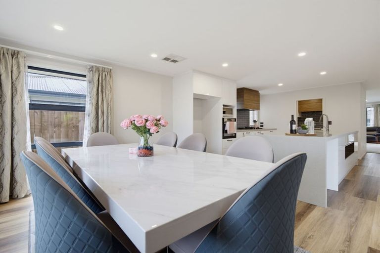 Photo of property in 27 Costello Drive, Ngatea, 3503