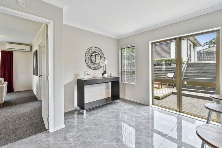 Photo of property in 193 Carnoustie Drive, Wattle Downs, Auckland, 2103