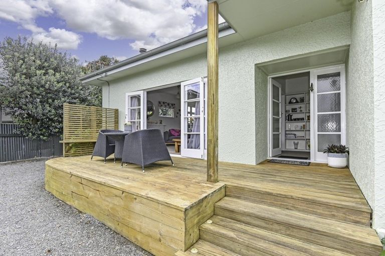 Photo of property in 11 Elizabeth Place, Clive, 4102