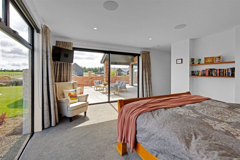 Photo of property in 44 Silver Peaks Drive, West Melton, 7618