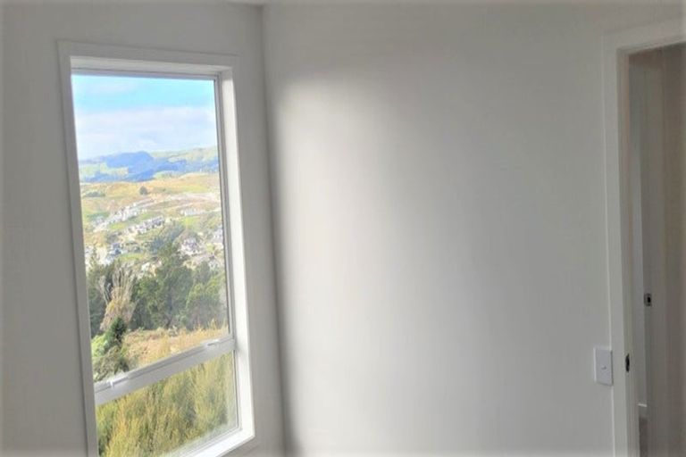 Photo of property in 16/30 Adventure Drive, Whitby, Porirua, 5024