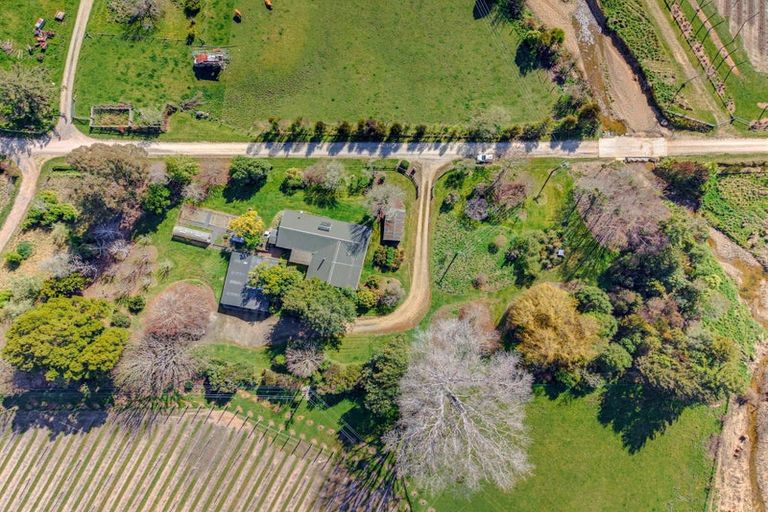 Photo of property in 186 Sunset Valley Road, Upper Moutere, 7173