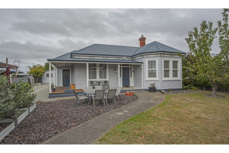Photo of property in 182 North Street, West End, Timaru, 7910