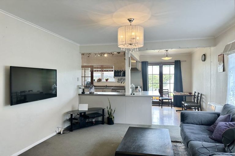 Photo of property in 104 Cuba Street, Petone, Lower Hutt, 5012