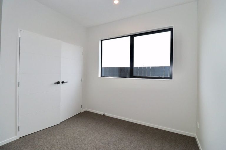 Photo of property in 13 Ngakau Road, Karaka, 2113