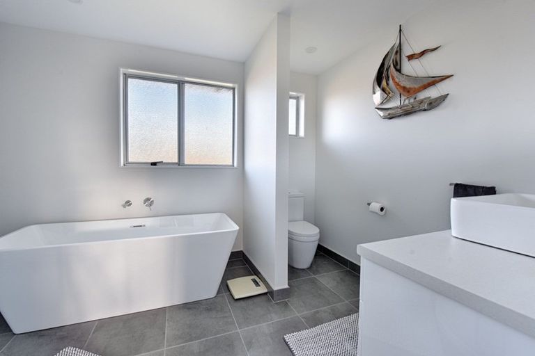 Photo of property in 82 Norton Street, Gore, 9710