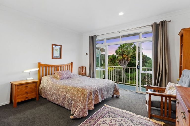 Photo of property in 25 Gunbar Drive, Welcome Bay, Tauranga, 3175