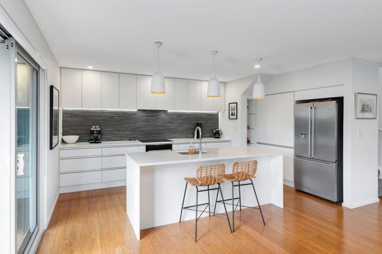 Photo of property in 95a Edgeware Road, St Albans, Christchurch, 8014