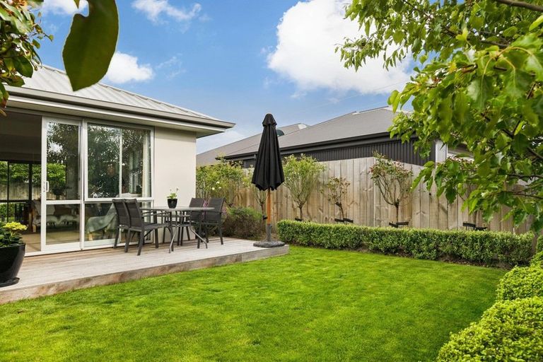 Photo of property in 37 Cheltenham Road, Lower Shotover, Queenstown, 9304