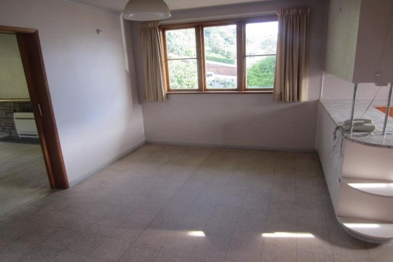 Photo of property in 296 Main Road, Tawa, Wellington, 5028