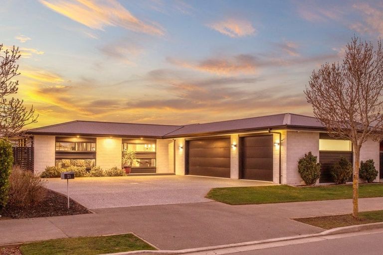 Photo of property in 21 Oaks Drive, Lincoln, 7608