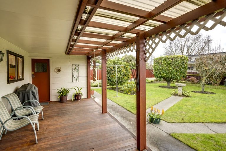 Photo of property in 58 Spriggs Crescent, Greenmeadows, Napier, 4112