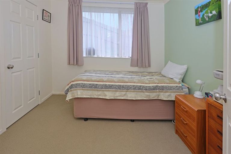 Photo of property in 7 Natasha Lane, Henderson, Auckland, 0612