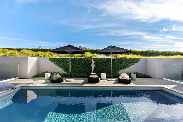 Photo of property in 34 Aroha Road, Te Arai, Wellsford, 0975