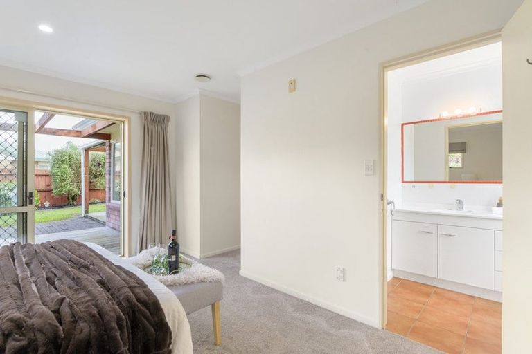 Photo of property in 39a Bouverie Crescent, Flagstaff, Hamilton, 3210