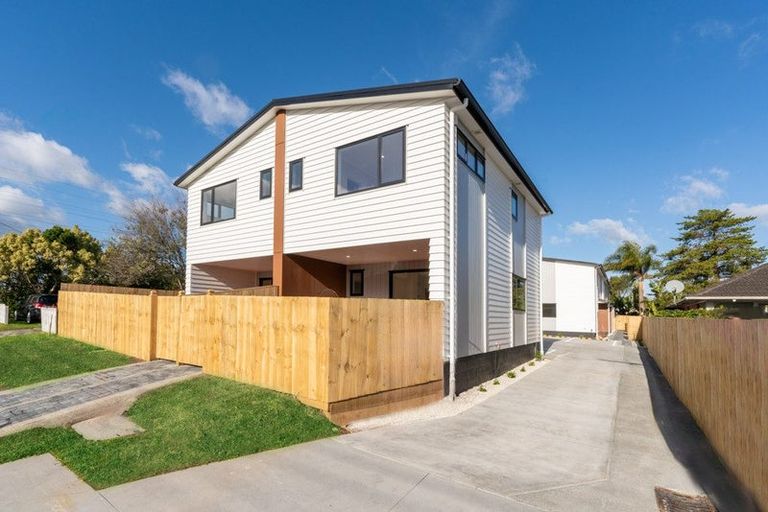 Photo of property in 8/5 Preston Avenue, Henderson, Auckland, 0610