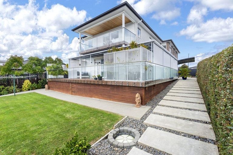 Photo of property in 94 Pohutukawa Parade, Riverhead, 0820