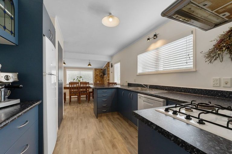 Photo of property in 106 Hyde Avenue, Richmond Heights, Taupo, 3330