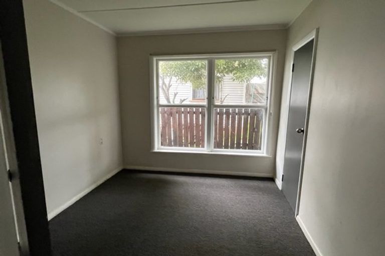 Photo of property in 9 Breckons Avenue, Nawton, Hamilton, 3200