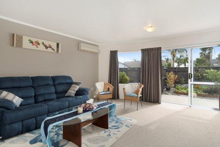 Photo of property in 14 Pacific View Road, Papamoa Beach, Papamoa, 3118