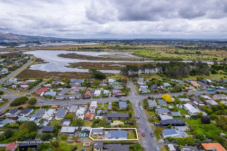 Photo of property in 39 Tovey Street, New Brighton, Christchurch, 8061
