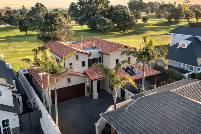 Photo of property in 164b Oceanbeach Road, Mount Maunganui, 3116