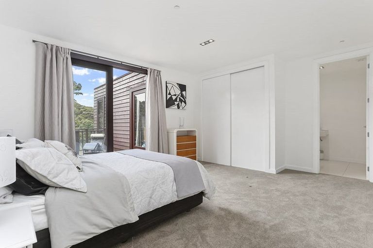 Photo of property in 231c Huia Road, Titirangi, Auckland, 0604