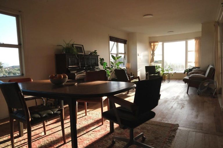 Photo of property in 6 Tainui Street, Castlecliff, Whanganui, 4501