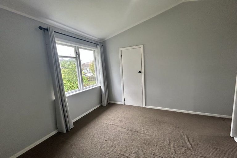 Photo of property in 78-80 Hereford Street, Cannons Creek, Porirua, 5024