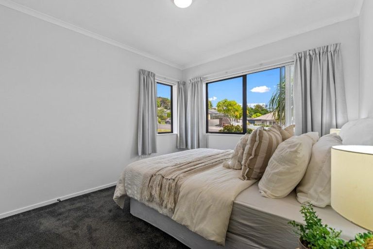 Photo of property in 27 Amy Place, Pyes Pa, Tauranga, 3112