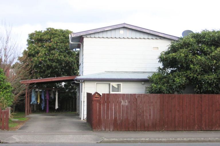 Photo of property in 118b Featherston Street, Palmerston North, 4410