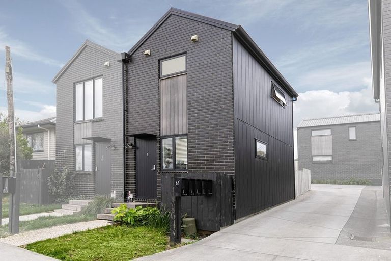 Photo of property in 2/63 Taikata Road, Te Atatu Peninsula, Auckland, 0610