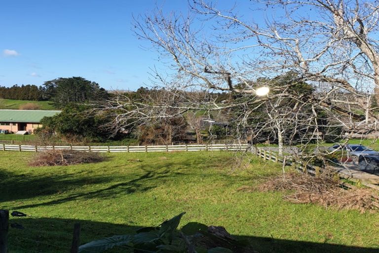 Photo of property in 15 Colombo Road, Waiuku, 2123