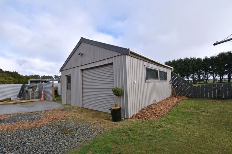 Photo of property in 98 Matua Road, Otatara, Invercargill, 9879