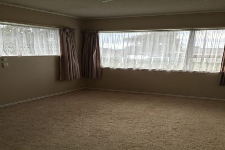 Photo of property in 114a Edinburgh Street, Pukekohe, 2120