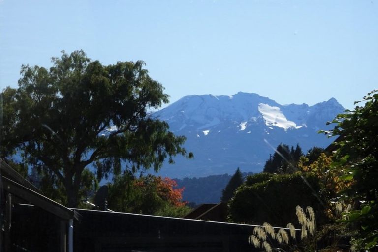 Photo of property in 16 Shannon Street, Ohakune, 4625