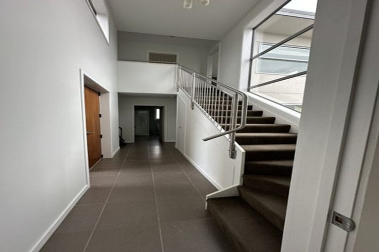 Photo of property in 9 Matthews Crescent, Cromwell, 9310