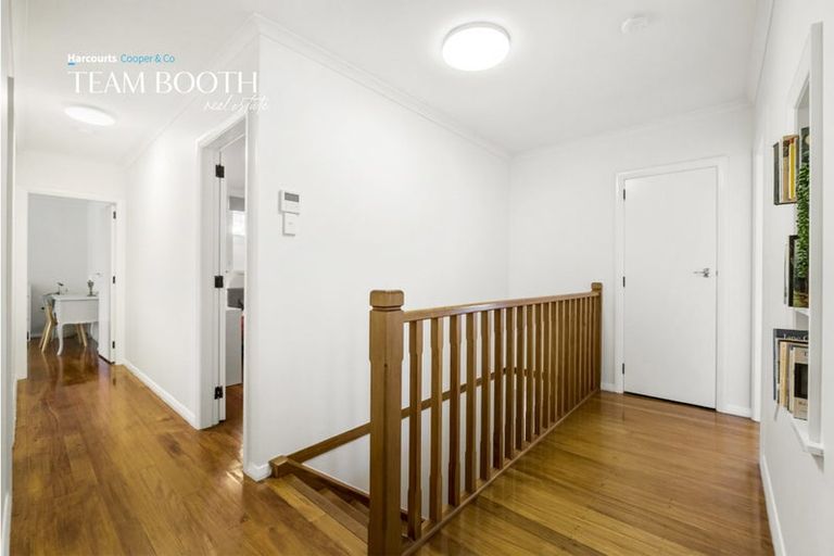 Photo of property in 1/53 Park Road, Glenfield, Auckland, 0629