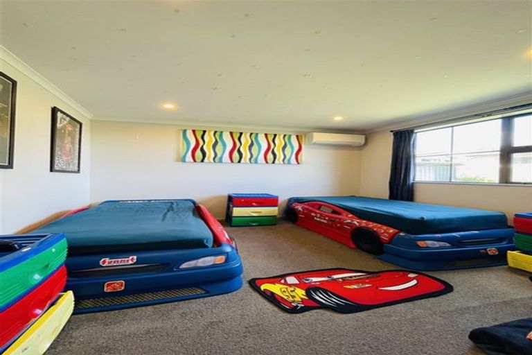 Photo of property in 29 Saint Maroun Rise, The Gardens, Auckland, 2105