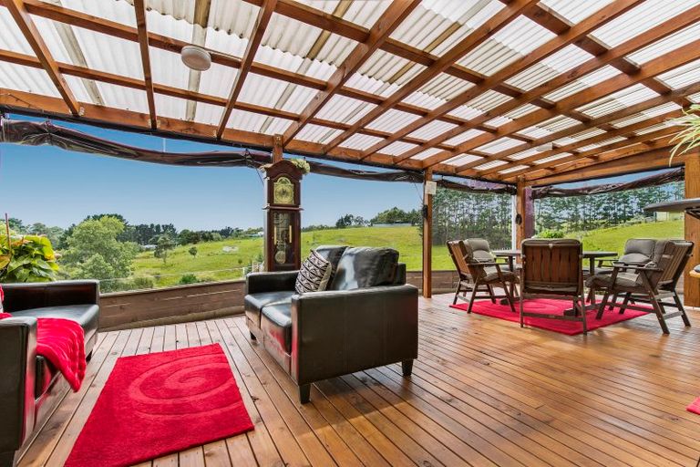 Photo of property in 52 Reid Road, Glenbrook, Waiuku, 2681