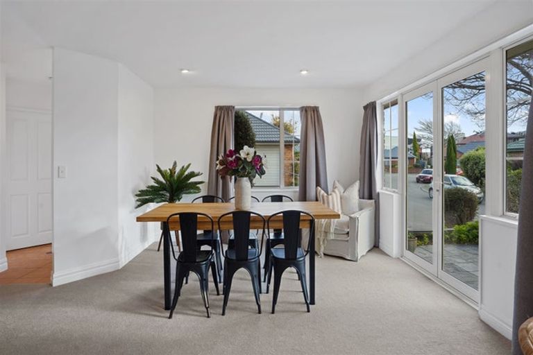 Photo of property in 43 Parade Court, Addington, Christchurch, 8024