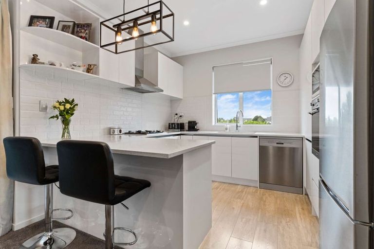 Photo of property in 291 Victoria Street West, Pukekohe, 2120