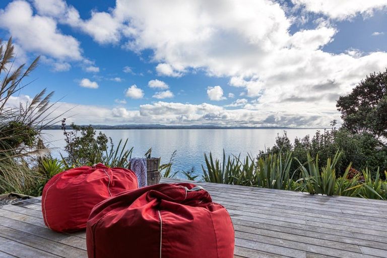 Photo of property in 13a Torkar Road, Clarks Beach, 2122