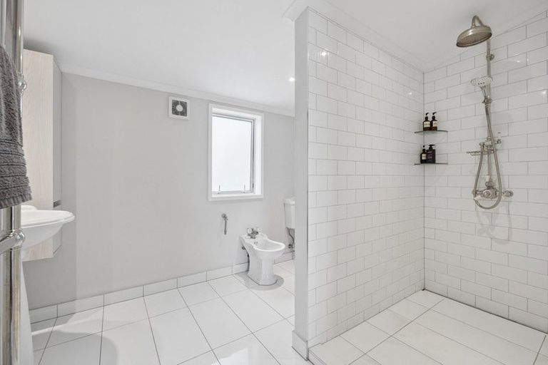 Photo of property in 195a Valley Road, Mount Maunganui, 3116